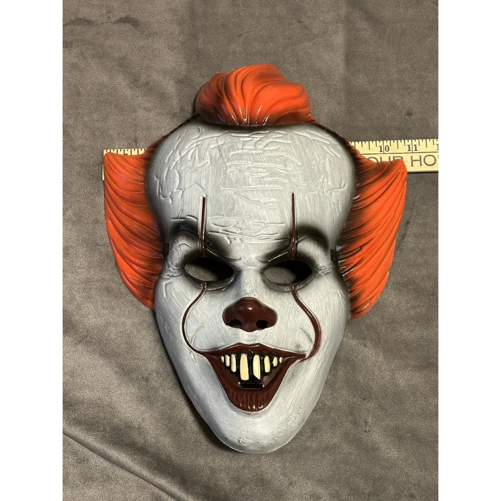 N/A pennywise clown